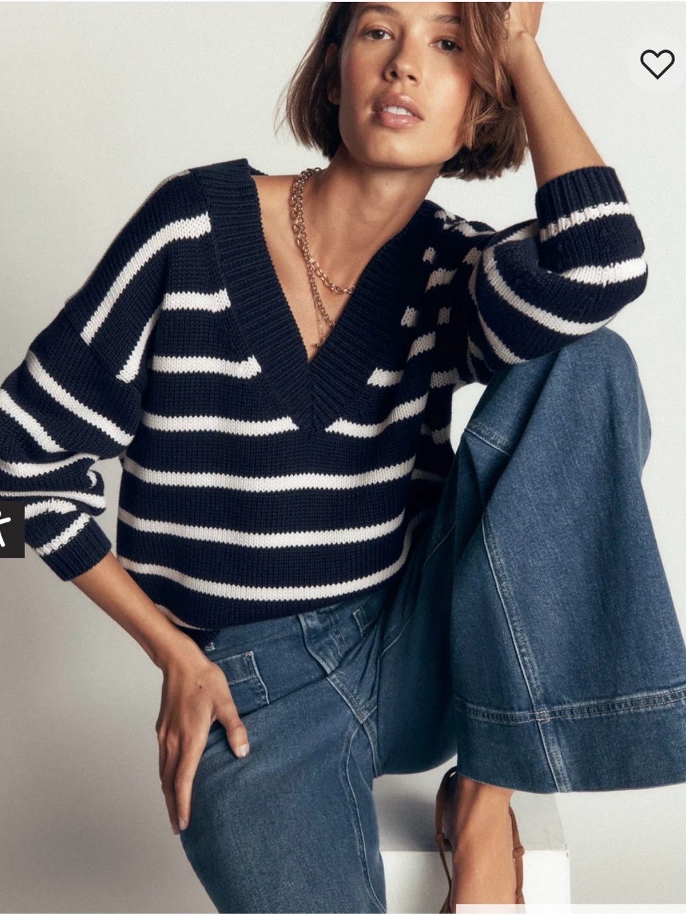 Boden Striped V-Neck Sweater - Navy & White